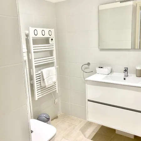 Apartment 3 Personnes Front De *