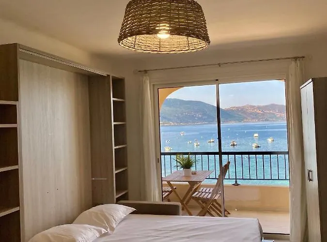 3 Personnes Front De דירה טיוקסיה