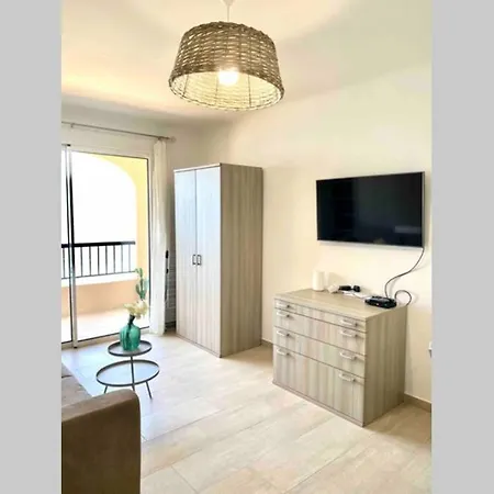 3 Personnes Front De